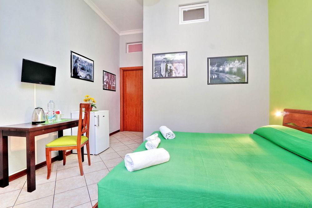 Lucky Domus Rooms Roma Ngoại thất bức ảnh