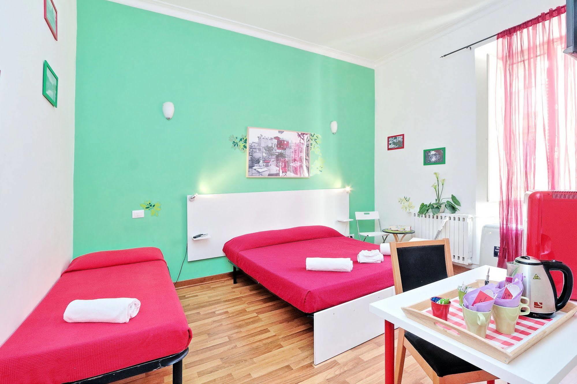 Lucky Domus Rooms Roma Ngoại thất bức ảnh